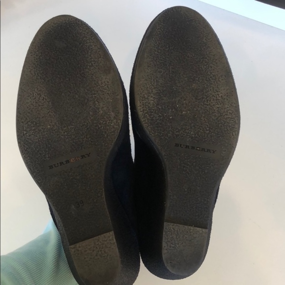 Burberry Shoes - Picture 7 of 8